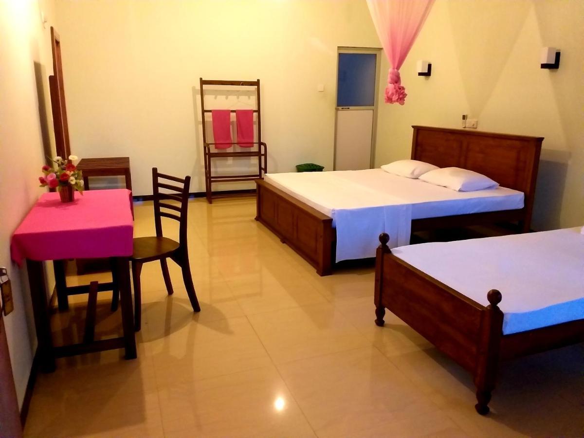 Hotel Tk Green Garden Matara Exterior photo
