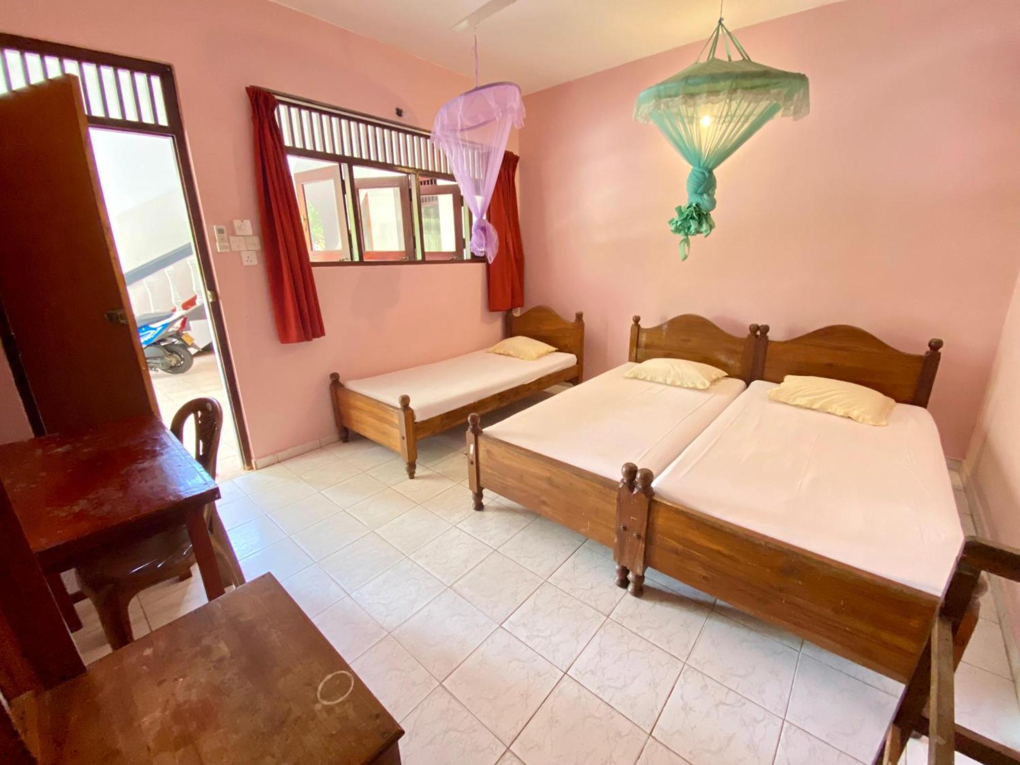 Hotel Tk Green Garden Matara Exterior photo