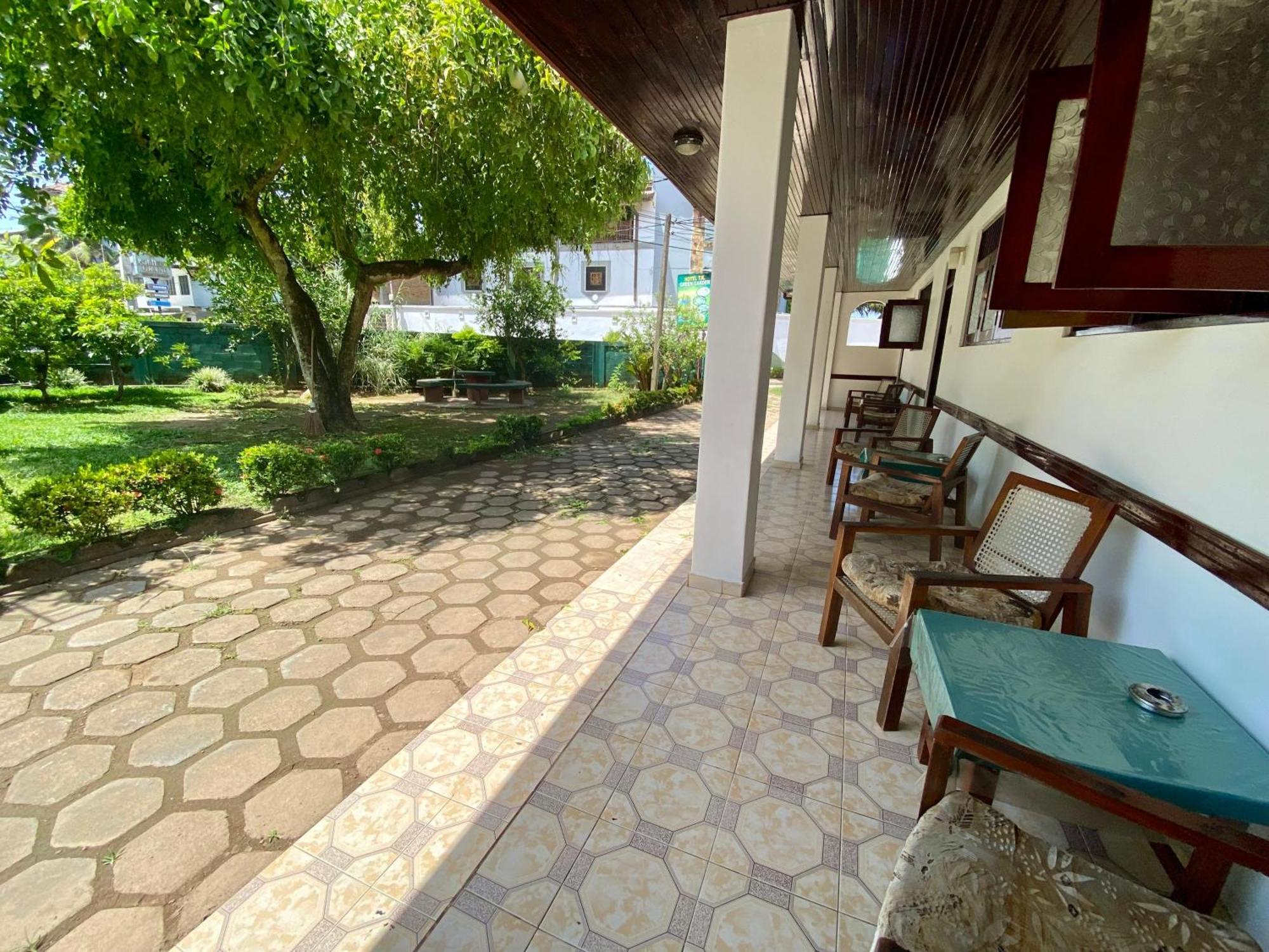 Hotel Tk Green Garden Matara Exterior photo