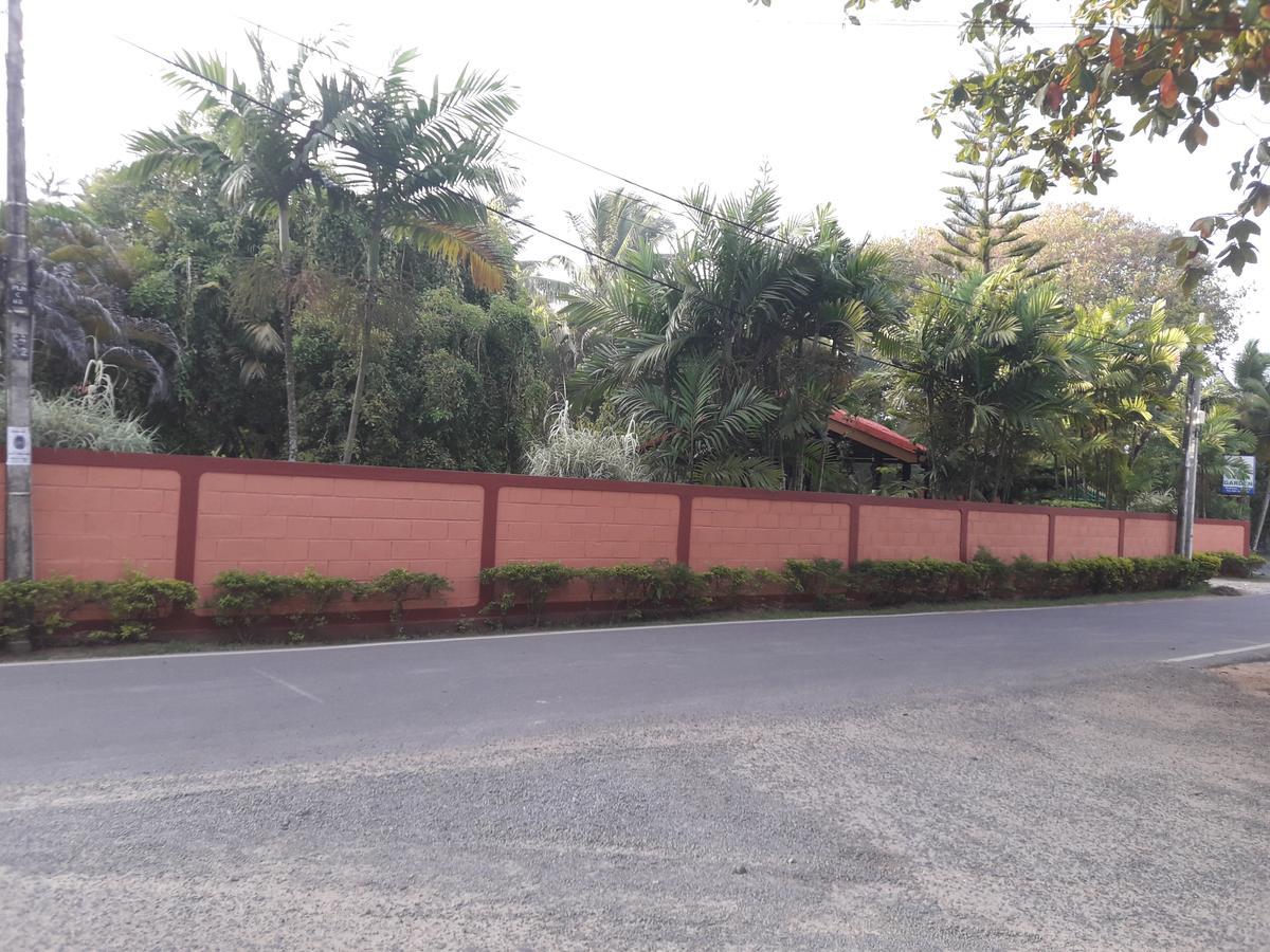 Hotel Tk Green Garden Matara Exterior photo